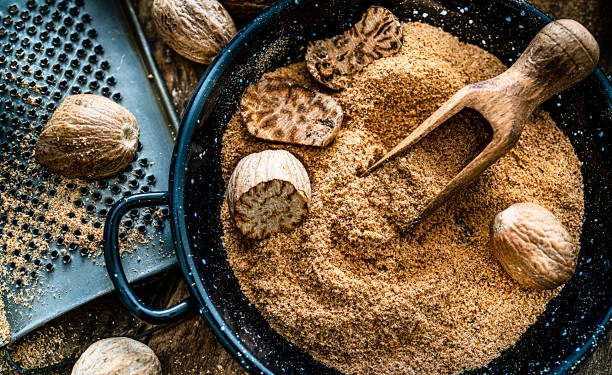 Tidak Baik Bagi Kesehatan! Ini Sederet Efek Samping Konsumsi Buah Pala Berlebihan