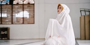 Ada 12 Amalan Pembuka Pintu Rezeki, Salah Satunya Rezeki Bersedekah