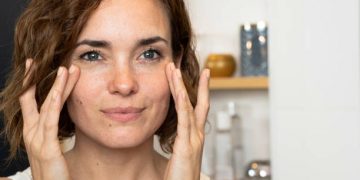 Lakukan 3 Tips Ini untuk Hilangkan Kulit Keriput di Wajah, Bisa Dibarengi dengan Masker