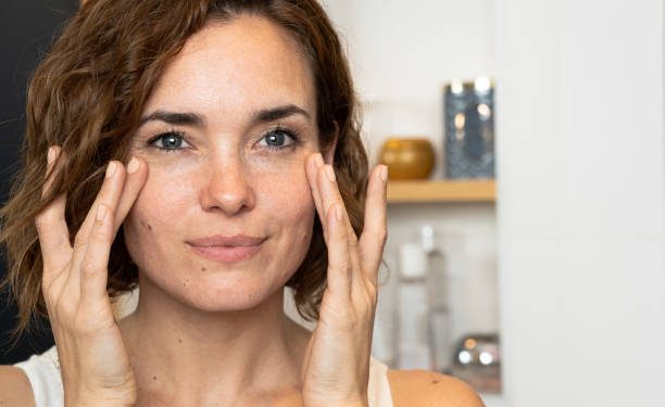 Lakukan 3 Tips Ini untuk Hilangkan Kulit Keriput di Wajah, Bisa Dibarengi dengan Masker