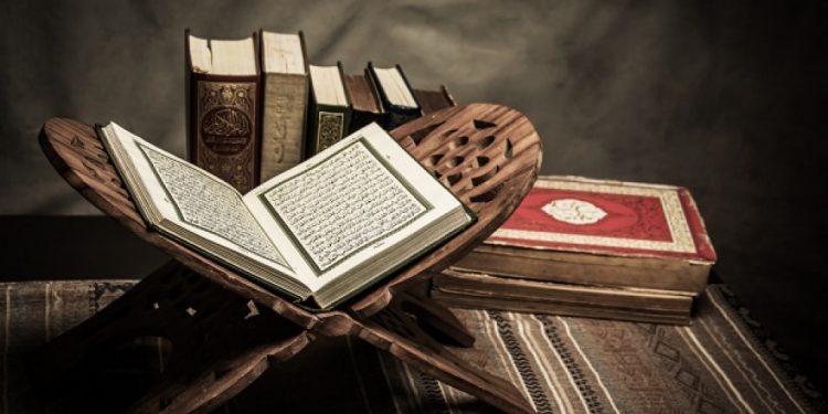 Ada 4 Amalan yang Dianjurkan Saat Malam Nuzulul Qur’an, Apa Saja?