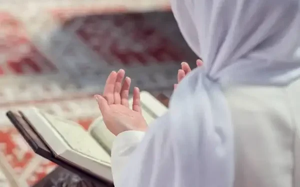 Jangan Sampai Tak Tahu! Inilah Keistimewaan Membaca Ayat Kursi, Ayo Amalkan