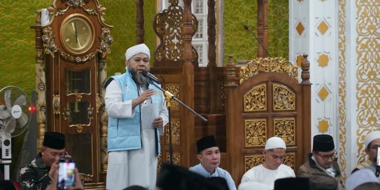 Safari Subuh di Rejang Lebong, Gubernur Helmi Hasan Pastikan Sekolah Garuda Segera Dibangun