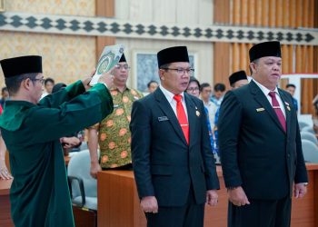 Lantik Kadisdikbud dan Kadinkes Baru, Pj Sekda Bengkulu: Segera Eksekusi Program Bantu Rakyat!