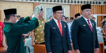Lantik Kadisdikbud dan Kadinkes Baru, Pj Sekda Bengkulu: Segera Eksekusi Program Bantu Rakyat!