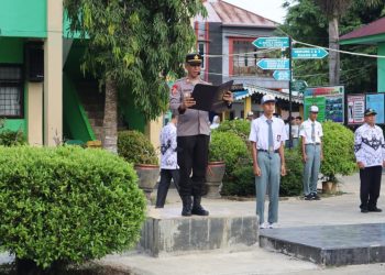 Jadi Pembina Upacara di SMAN 1, Polres Bengkulu Selatan Ajak Pelajar Jauhi Balap Liar dan Bullying