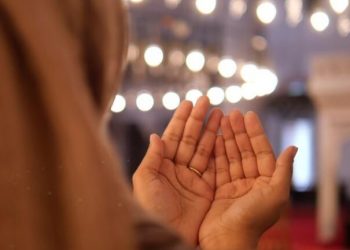 Sejarah Tarawih Berjamaah dalam Islam, Dari Zaman Rasulullah hingga Menjadi Tradisi Ramadan