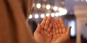 Sejarah Tarawih Berjamaah dalam Islam, Dari Zaman Rasulullah hingga Menjadi Tradisi Ramadan