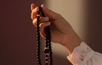 Ini Amalan Doa Agar Diberi Kelancaran Rezeki Menurut Islam, Lengkap dengan Dalil dan Hikmahnya