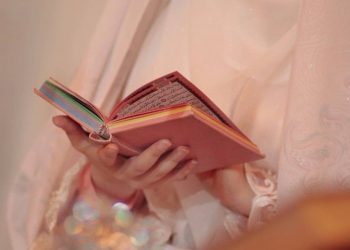 6 Amalan dan Keutamaan Membaca Surah Al-Qadr, Ibadah Ringan Berpahala Besar