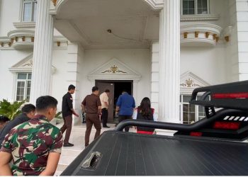 Rumah Mantan Bupati Kepahiang Digeledah Jaksa, Diduga Terkait Penyelewengan Lahan GOR