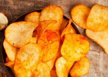 Cek di Sini! Makanan yang Bikin Cepat Haus dan Lapar, Wajib Kamu Hindari Saat Puasa