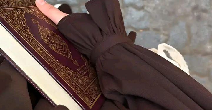 7 Jenis Ibadah yang Dapat Membawa ke Surga, Perlu Tahu! Salah Satunya Menjaga Sholat Lima Waktu