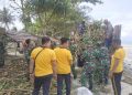Wujud Dukungan Program ASRI, Polres Bengkulu Selatan Bersihkan Pantai Pasar Bawah dari Tumpukan Sampah