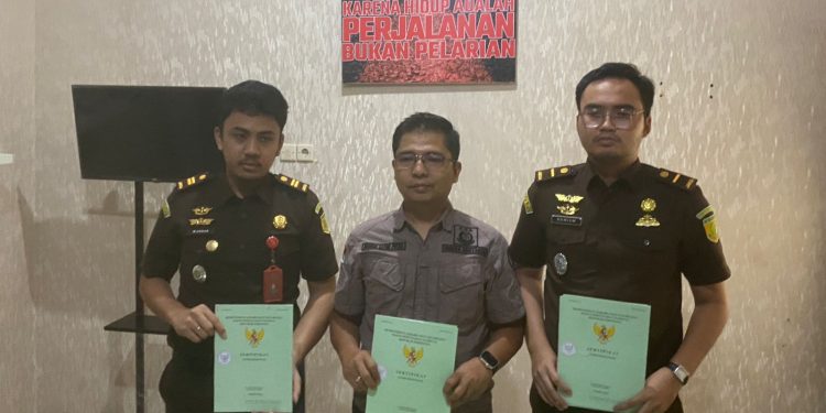 Dugaan Penyalahgunaan Wewenang Penerbitan SHM, Kejari Bengkulu Selatan Geledah 3 Lokasi Sekaligus