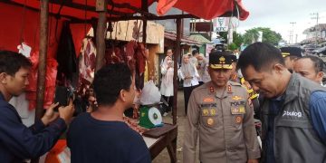H-1 Ramadhan 2026, Kapolda Turun ke Pasar, Pastikan Harga Dan Pasokan Bahan Pokok Aman di Bengkulu