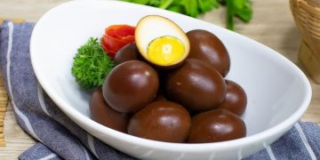 Telur Pindang Sambal Bawang, Lauk Sahur Simpel tapi Bikin Nambah Nasi