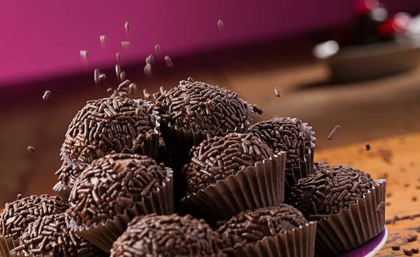 Praktis Tapi Lezat, Ini Dia Resep Bola-bola Regal Cokelat, Cocok Jadi Kue Lebaran