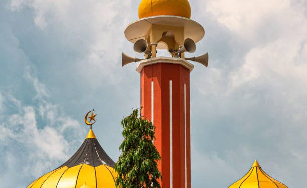 Ada 4 Keutamaan Muadzin Sesuai Hadist Rasulullah SAW, Salah Satunya Allah SWT Mengaguminya