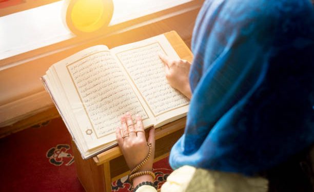 Apa Saja Keutamaan Membaca Al Quran di Bulan Ramadhan? Bisa Jadi Sumber Keberkahan