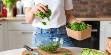 Bikin Pencernaan Terganggu, Inilah Sederet Efek Samping Mengonsumsi Sayur Kangkung Berlebihan