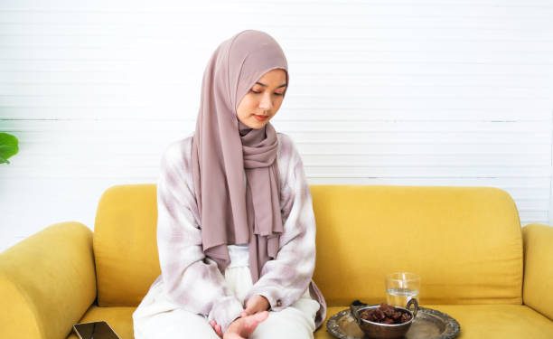 Taukah Kamu, Ada 6 Hal Penyebab Batalnya Puasa, Salah Satunya Emosi Tinggi