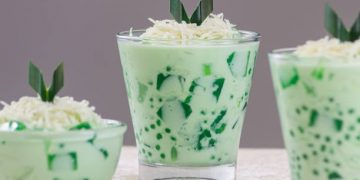 Sajikan Saat Buka Puasa, Yuk Bikin Minuman Segar dari Olahan Kelapa Muda, Ini Resepnya!