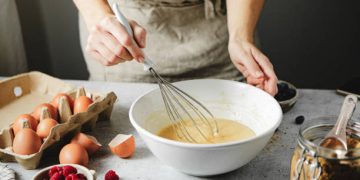 Ide Jajanan Berbahan Tepung Terigu yang Mudah Dibuat di Rumah, Bakwan hingga Martabak Manis