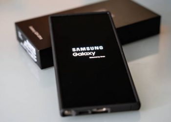 Saatnya Ganti dengan yang Baru, Ini Daftar HP Samsung yang Berhenti Update di 2026