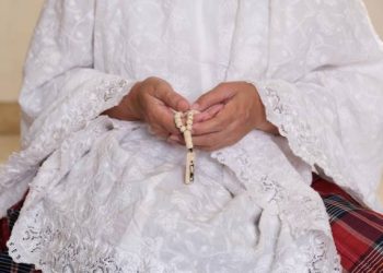 Panduan Lengkap Bacaan Takbir Hari Raya Idul Fitri: Arab, Latin, dan Artinya