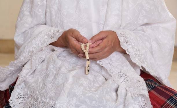 Panduan Lengkap Bacaan Takbir Hari Raya Idul Fitri: Arab, Latin, dan Artinya