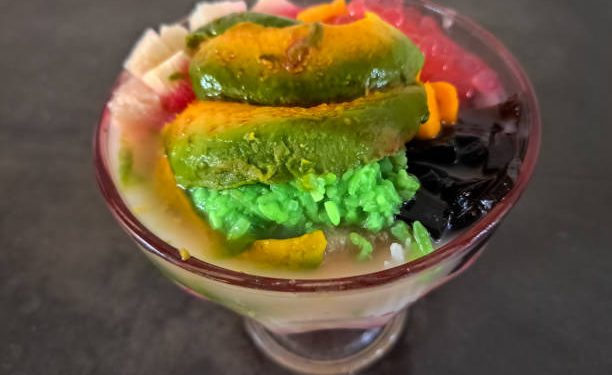 Es Buah Jadi Minuman Favorit Saat Buka Puasa, Cek Disini Resepnya!