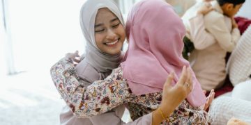 4 Cara Meminta Maaf Saat Hari Raya Idul Fitri ke Orang Tua, Jadi Momen yang Paling Ditunggu
