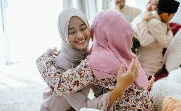 4 Cara Meminta Maaf Saat Hari Raya Idul Fitri ke Orang Tua, Jadi Momen yang Paling Ditunggu
