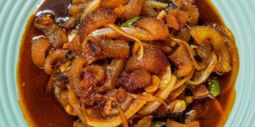 Resep Oseng Kikil Pedas Manis, Kenyalnya Juara, Rasanya Bikin Ketagihan