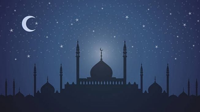 Inilah Bacaan Doa hingga Amalan yang Dianjurkan Saat Malam Lailatul Qadar, Manfaatkan Ya!