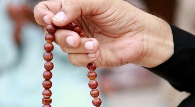 Cek di Sini! 7 Golongan yang Akan Mendapat Naungan Allah SWT di Hari Kiamat, Siapa Saja Mereka?