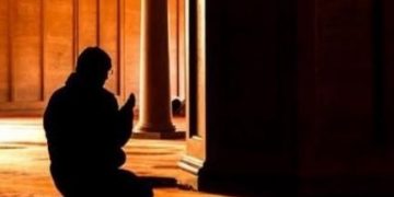Keutamaan Sholat Lima Waktu yang Jarang Diketahui, Ternyata Jadi Penolong di Dunia dan Akhirat