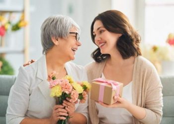 6 Keutamaan Memuliakan Ibu dalam Islam yang Perlu Diketahui, Jalan Cepat Menuju Ridha Allah SWT