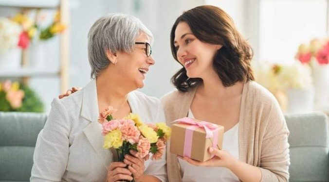 6 Keutamaan Memuliakan Ibu dalam Islam yang Perlu Diketahui, Jalan Cepat Menuju Ridha Allah SWT