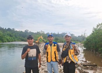 Perkuat Bendungan Selebang, Pemkab BS Pasang 2.000 Bronjong Atasi Abrasi dan Pendangkalan