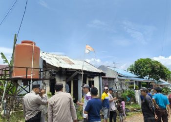 Rumah Buruh Harian di Sukarami Hangus Dilalap Api