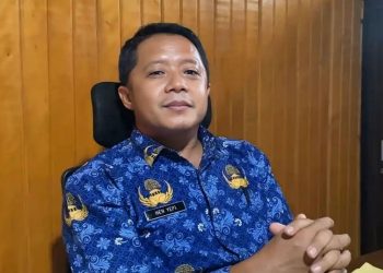 Validasi Bansos, Dinsos Bengkulu Selatan Pasang Stiker Keluarga Pra Sejahtera Usai Lebaran